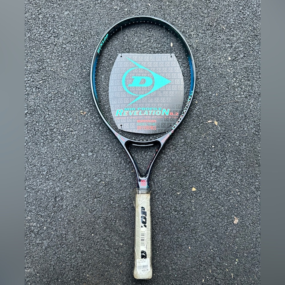 NWT Dunlop Mid Profile 8.2 Revelation 115 Head Tennis Racquet with Case